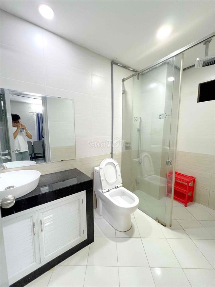 CĂN HỘ 1PN , 1PK 40m2  - FULL NT , VIEW CHILL , GẦN SÂN BAY