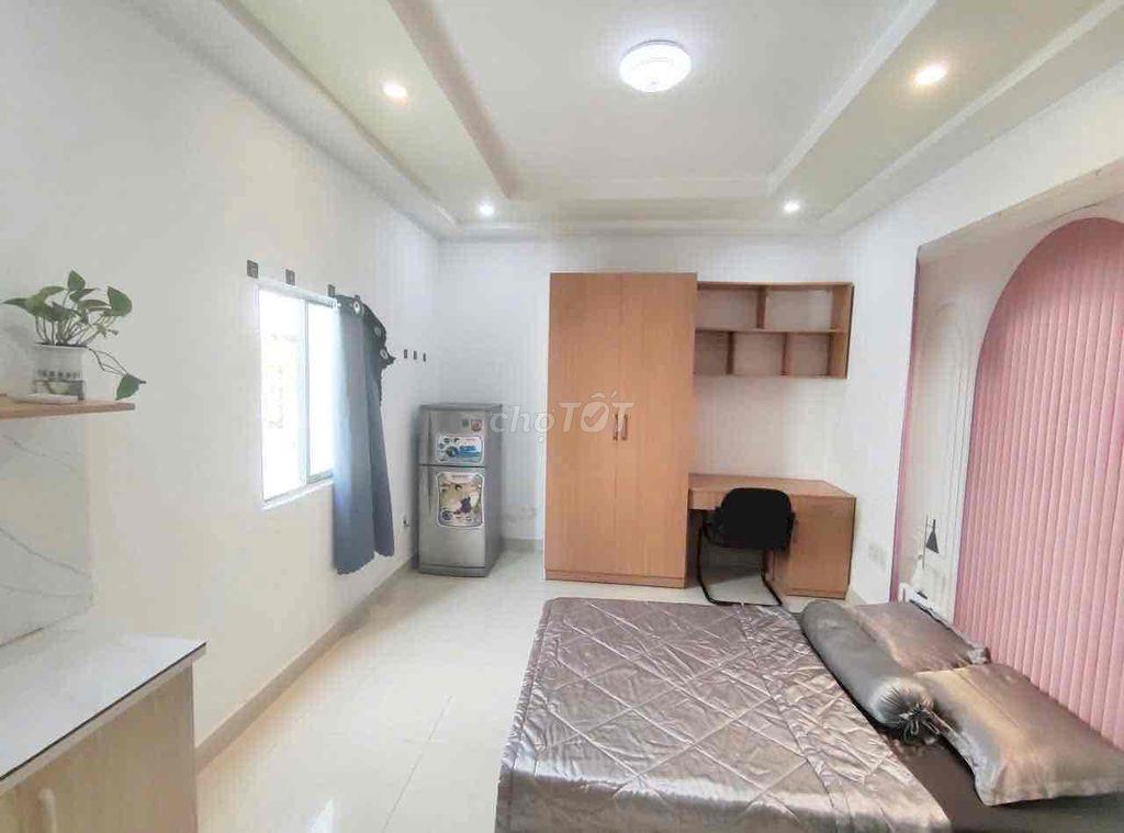 Căn Hộ 27m2 Full Nội Thất - Gần CV Hoàng Văn Thụ, Tân Bình