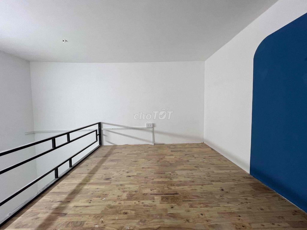 Khao Trương Căn Hộ Mới , Dạng Phòng Duplex 25m2 , Gần CV Lê Thị  Riêng