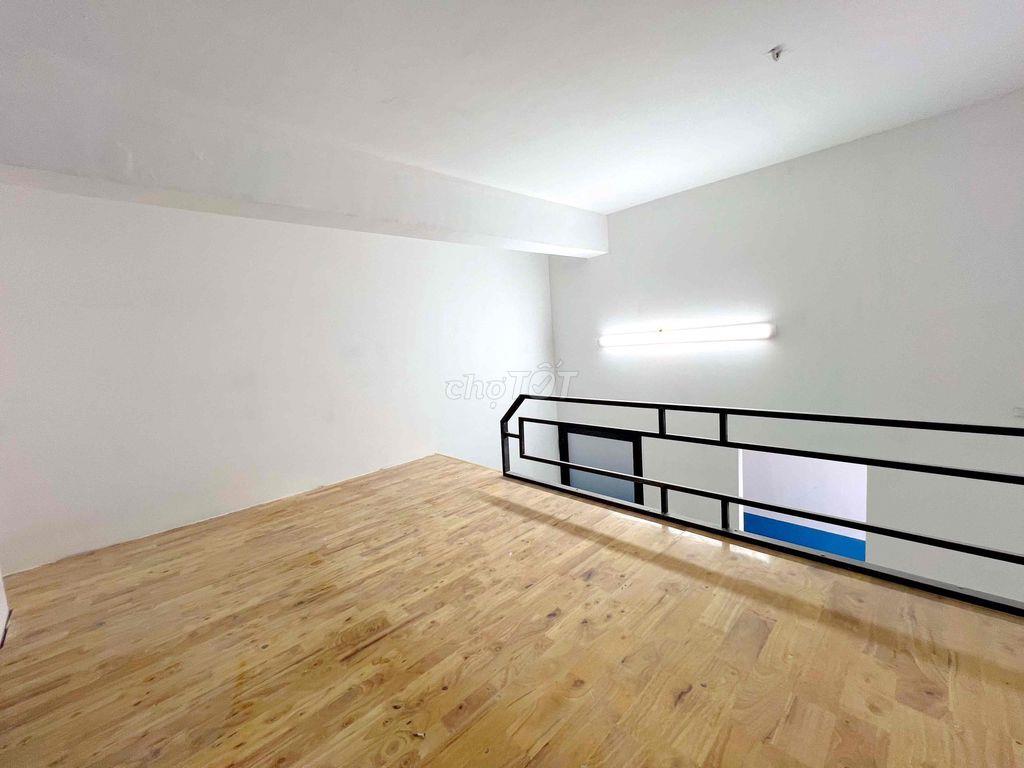 Khao Trương Căn Hộ Mới , Dạng Phòng Duplex 25m2 , Gần CV Lê Thị  Riêng