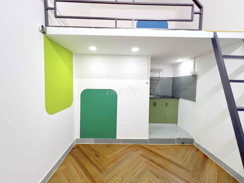 Khao Trương Căn Hộ Mới , Dạng Phòng Duplex 25m2 , Gần CV Lê Thị  Riêng