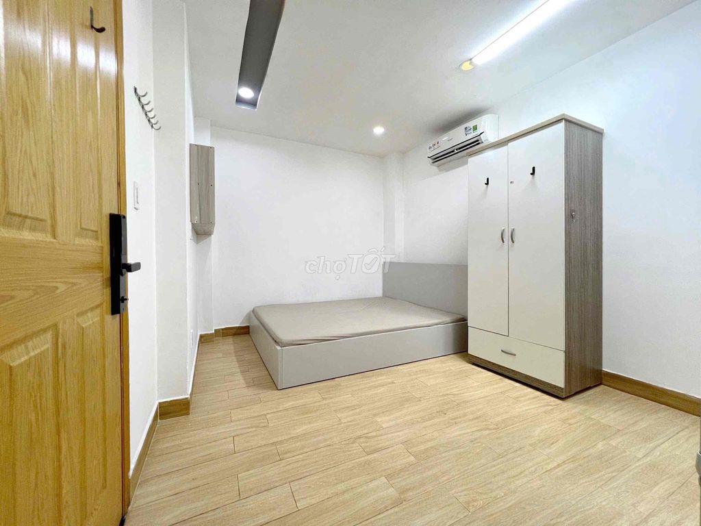 Căn Hộ 27m2 - Full NT , Gần Cv Phú Nhuận