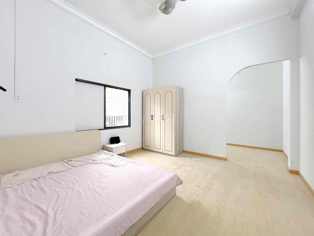 Khai Trương Căn Hộ 1 Phòng Ngủ 45m2 , Full NT , Gần ĐH Bách Khoa
