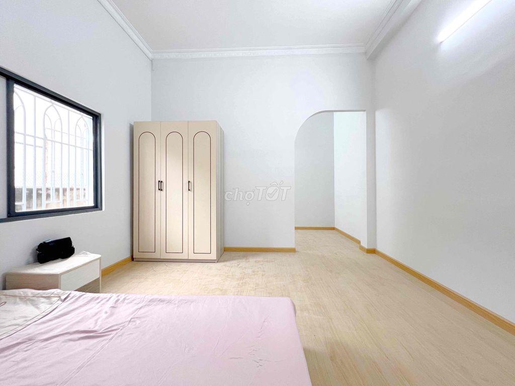 Khai Trương Căn Hộ 1 Phòng Ngủ 45m2 , Full NT , Gần ĐH Bách Khoa