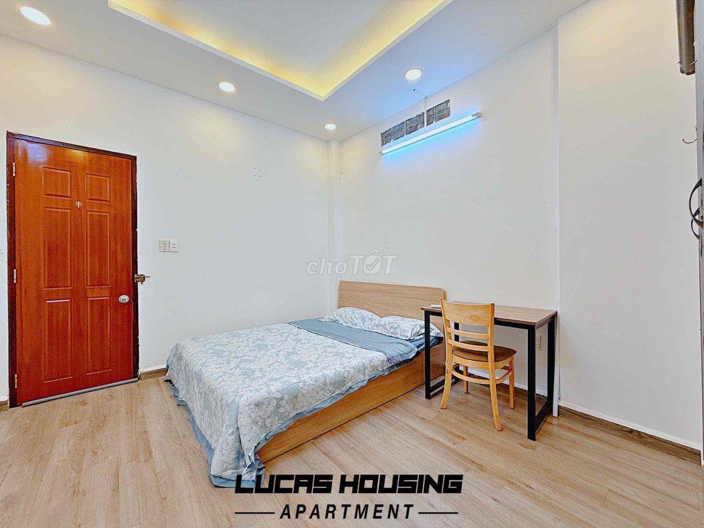 PHÒNG BAN CÔNG 35m2, FULL NT MÁY GIẶT RIÊNG , GẦN NGUYỄN VĂN TRỖI
