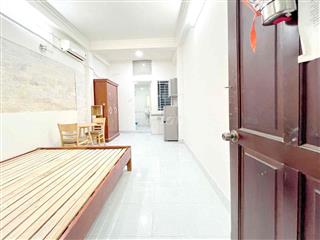 CĂN HỘ 30m2 - FULL NT, Q10 - GẦN ĐẠI HỌC KINH TẾ ( UEH)