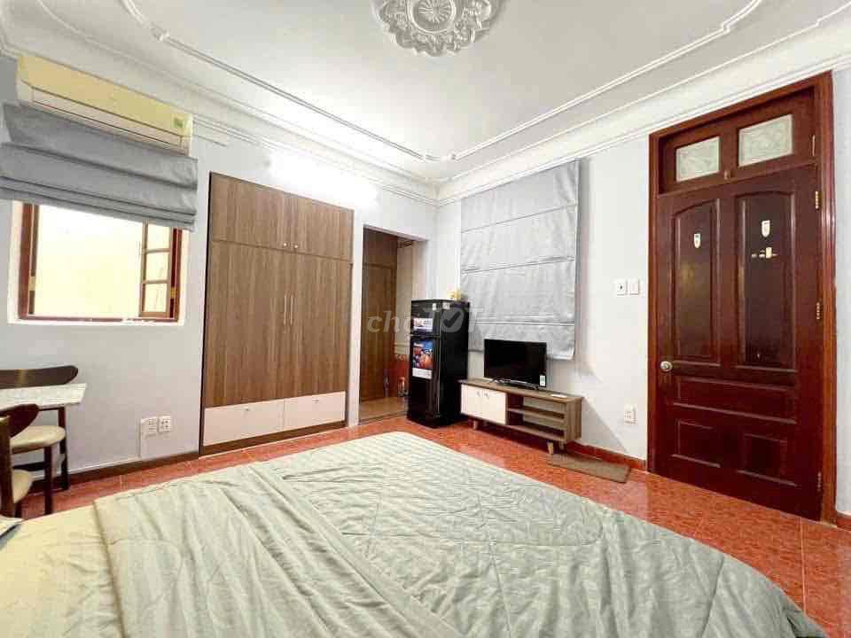 Căn Hộ 27m2 - Full NT - Gần Chợ Trần Hữa Trang, Phú Nhuận