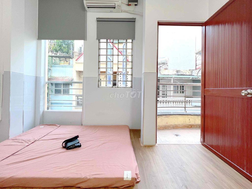Phòng Studio 35m2 , Ban Công Thoáng, Gần VAA , Sân Bay