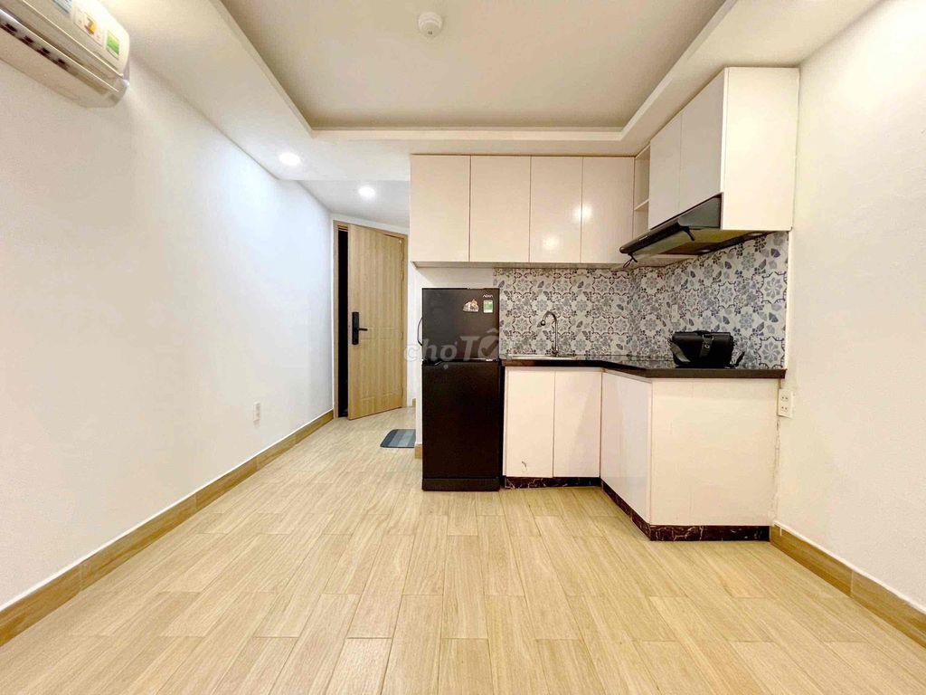 Căn Hộ 30m2 Full Nội Thất - Thang Máy, Quận Phú Nhuận