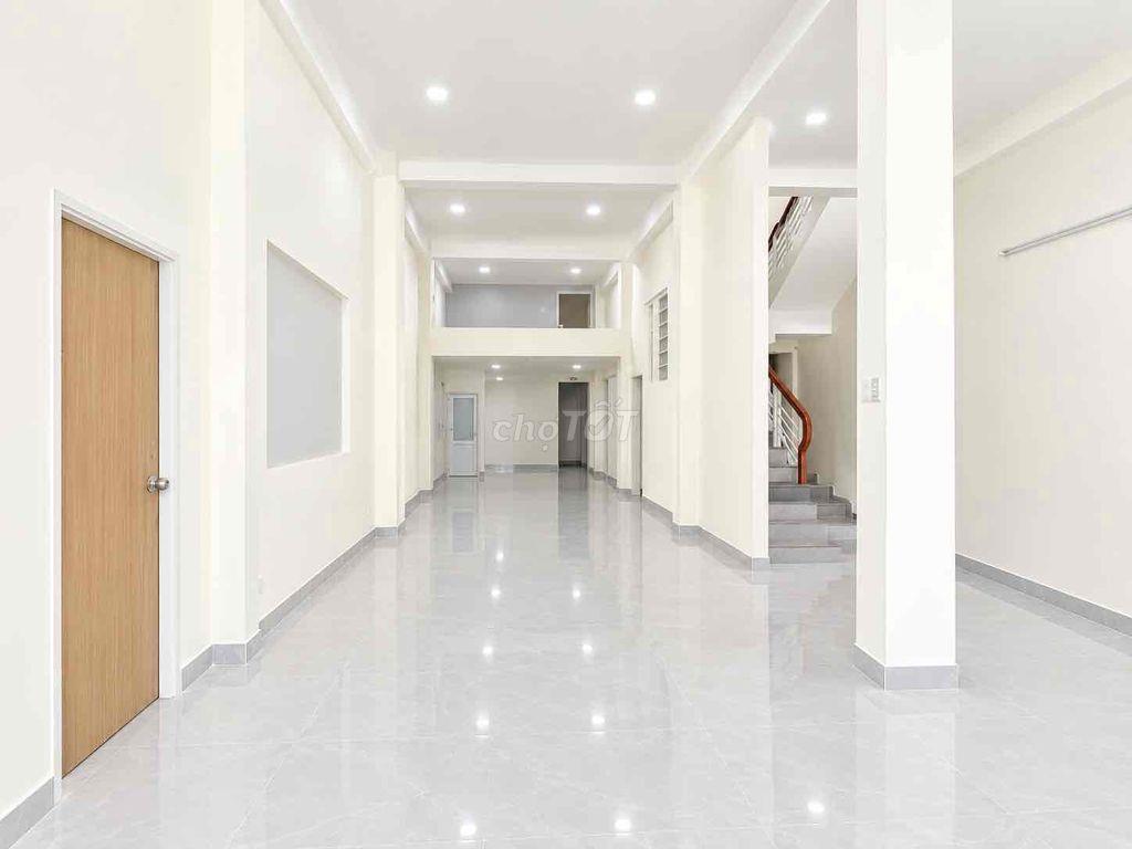Mặt Bằng KD 80m2 Mặt Tiền Đường , Sầm Uất , Đắc Địa, Phan Xích Long