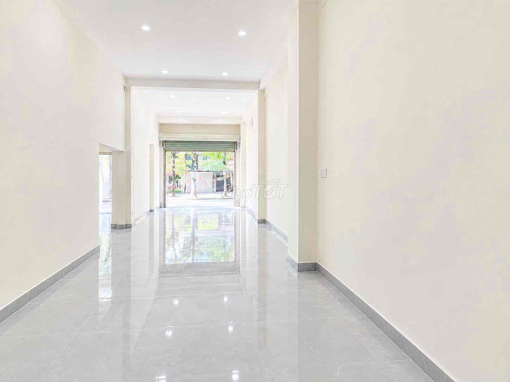 Mặt Bằng KD 80m2 Mặt Tiền Đường , Sầm Uất , Đắc Địa, Phan Xích Long