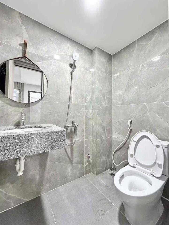 PHÒNG ĐẸP DẠNG DUPLEX SIÊU XINH NGAY NGÃ TƯ BẢY HIỀN
