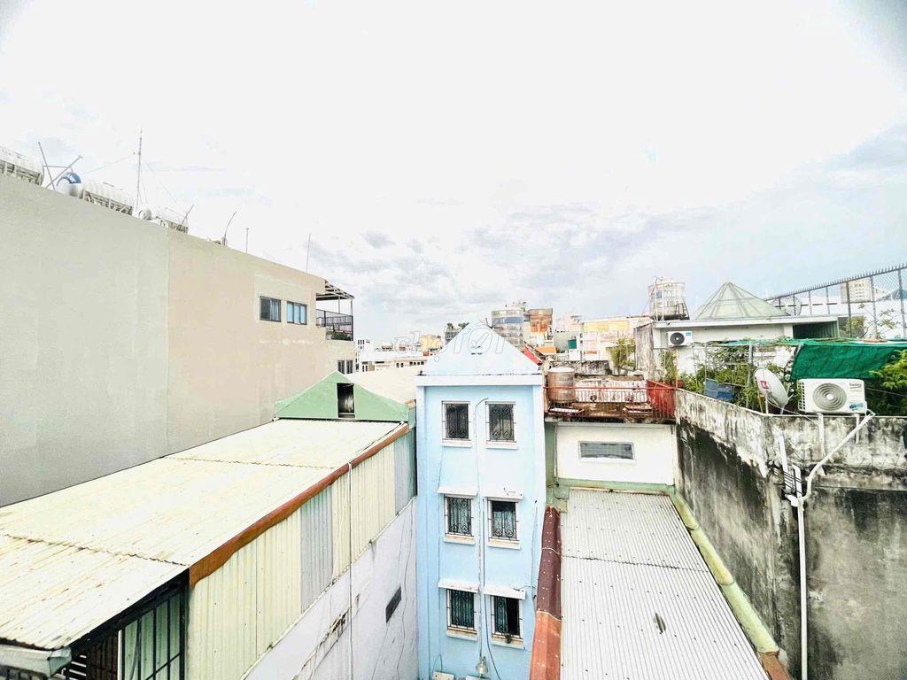 🧧CHDV TÁCH BẾP  - BAN CÔNG NGÃ TƯ PHÚ NHUẬN - CV GIA ĐỊNH
