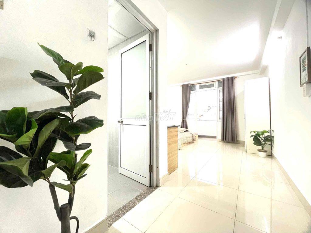 🧧CHDV TÁCH BẾP  - BAN CÔNG NGÃ TƯ PHÚ NHUẬN - CV GIA ĐỊNH