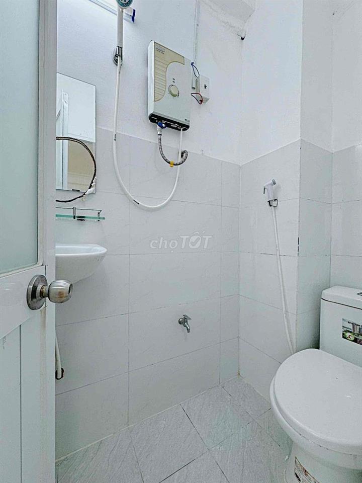 CHDV BAN CÔNG NGAY HOÀNG SA TRƯỜNG SA ĐẦY ĐỦ NỘI THẤT