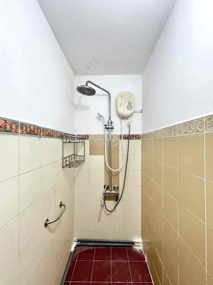 CHÍNH CHỦ CHO THUÊ NGẮN DÀI HẠN CHDV CỬA SỔ THOÁNG KẾ NGÃ TƯ PHÚ NHUẬN