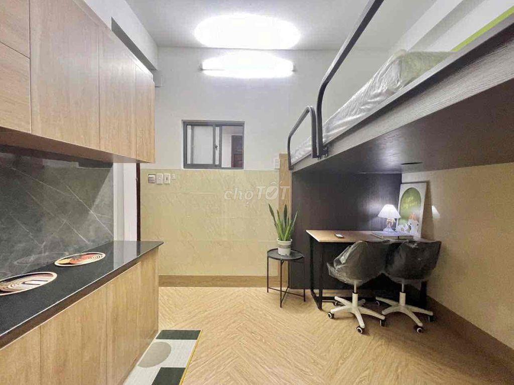 🔥PHÒNG GÁC NHÀ MỚI THANG MÁY ĐẦY ĐỦ NỘI THẤT NGAY KHU SÂN BAY