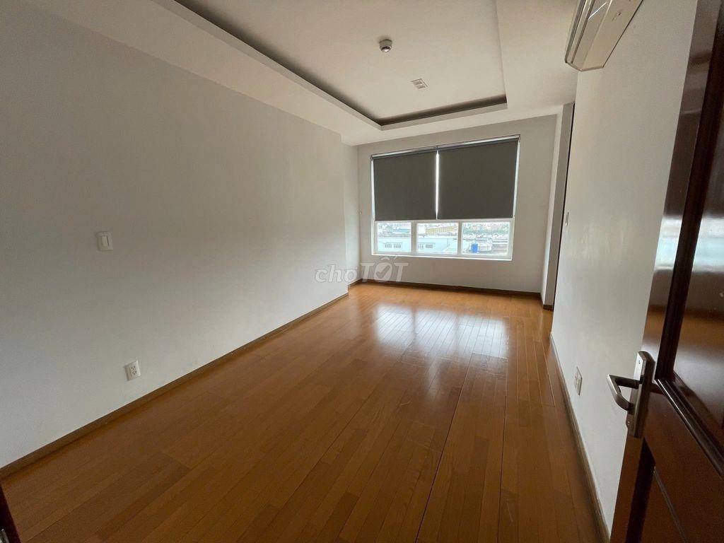 Chung cư Satra-Phan Đăng Lưu: 190m2, 3p ngủ rộng, 3wc giá 25tr/tháng