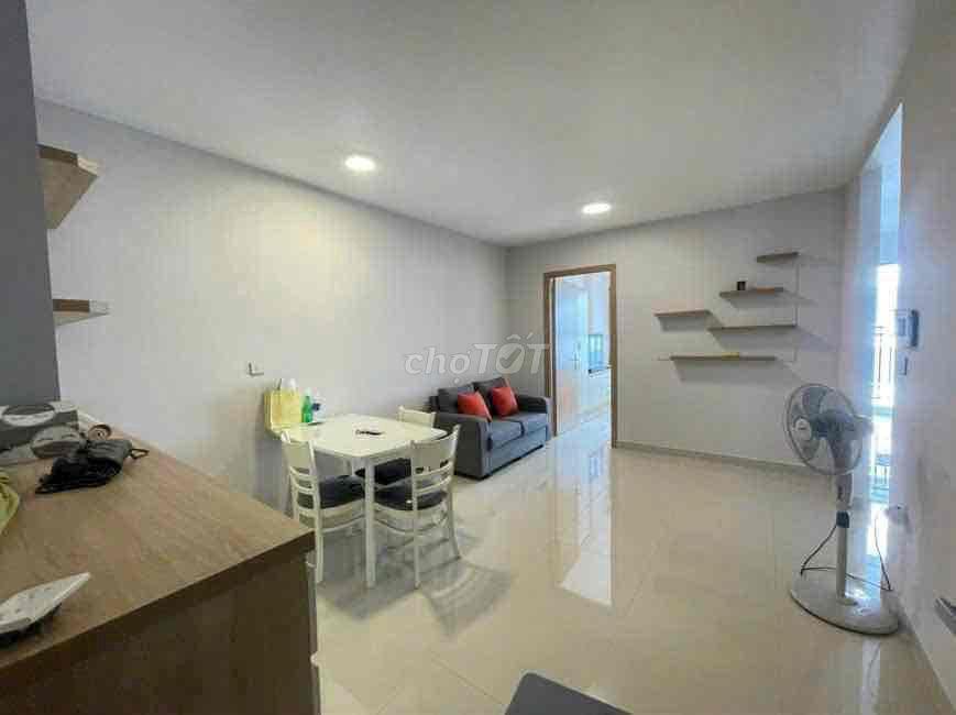 Cho thuê căn hộ chung cư Botanica Premier 1PN 1WC. Gần sân bay TSN