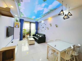 Cho thuê căn hộ cc Botanica Premier 2 phòng ngủ 2 WC. Gần sân bay TSN