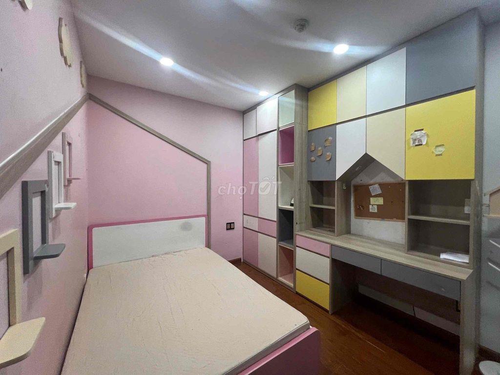 Cho thuê căn hộ 2PN 2WC. chung cư The Botanica. Phường 2 Tân Bình