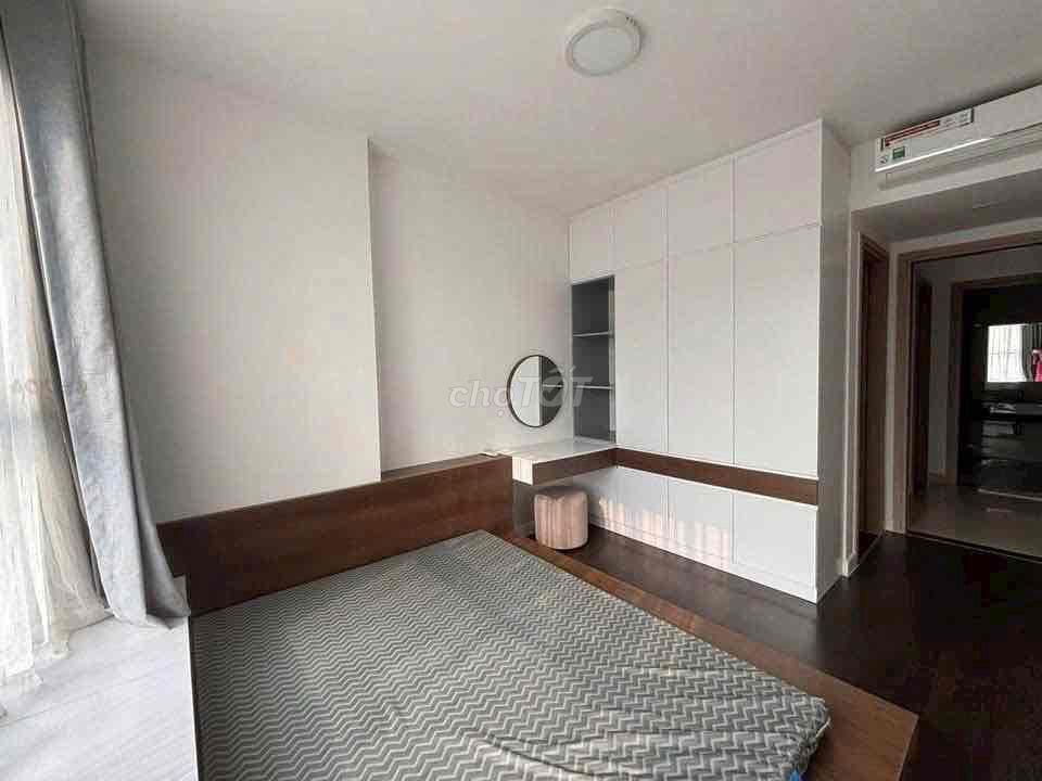 Cho thuê căn hộ chung cư Botanica Premier 2 phòng 2WC. gần sb TSN