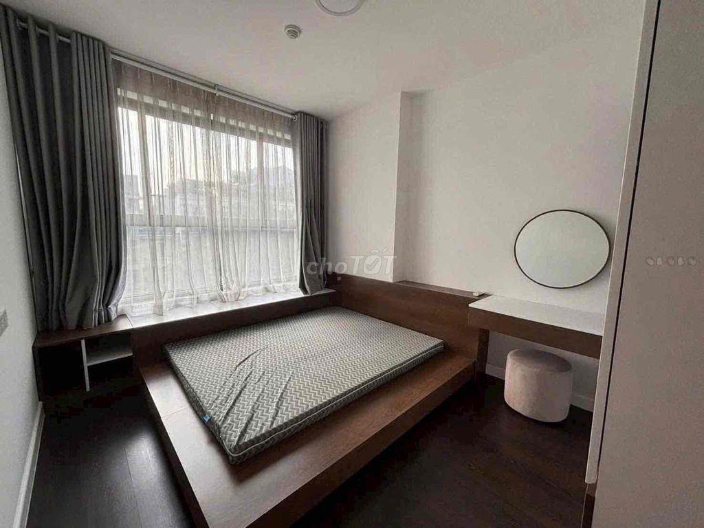 Cho thuê căn hộ chung cư Botanica Premier 2 phòng ngủ 1WC. Gần sb TSN