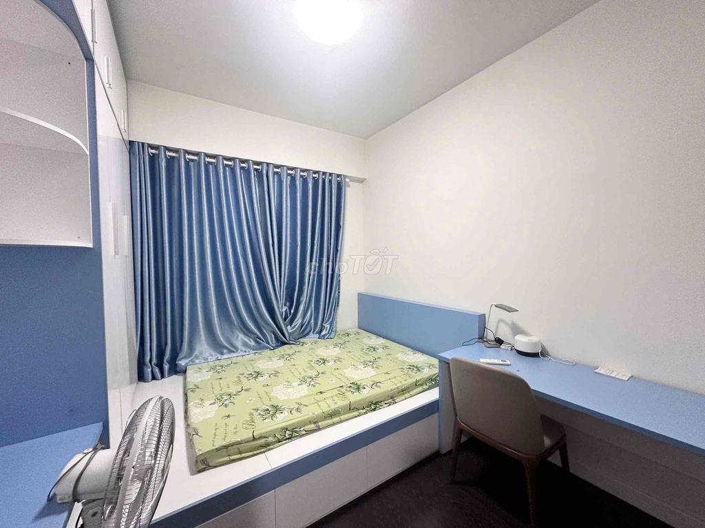 Cho thuê căn hộ GOLDEN MANSION 3 phòng ngủ 2WC. Sân bay Tân Sơn Nhất