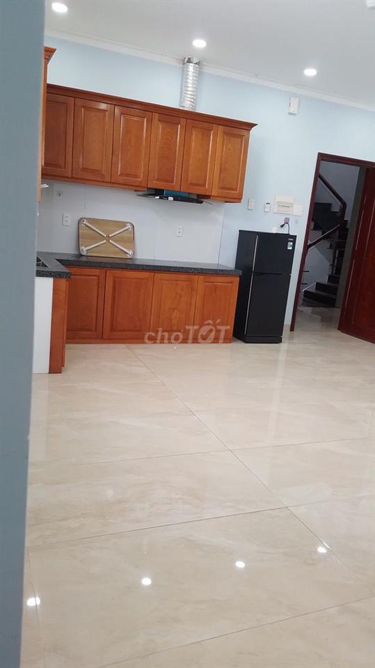 CHO THUÊ CĂN HỘ 36 NGUYỄN THỊ HUỲNH 