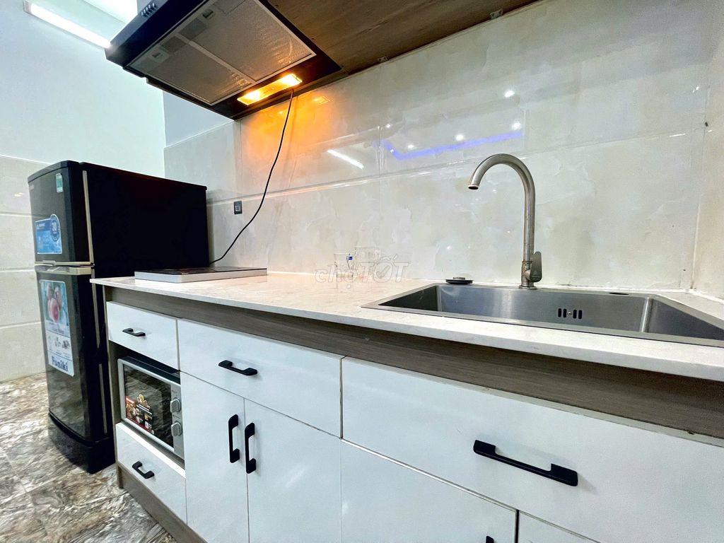 🔥🎉 CHÍNH CHỦ CHO THUÊ CĂN HỘ 1PN  BAN CÔNG - 50M2 NGAY PHAN ĐÌNH PHÙNG
