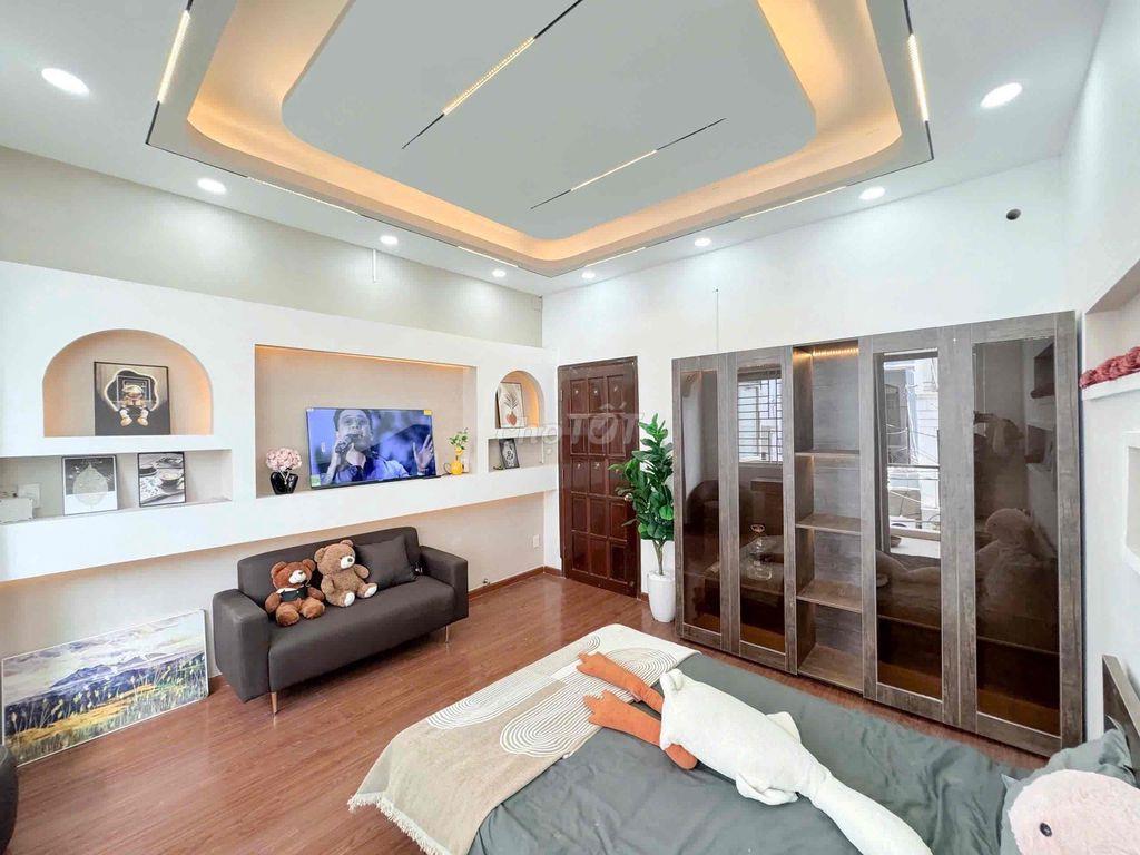 2 Phòng Ngủ Cực To , 1 Khu Bếp Riêng , Không Phòng Khách