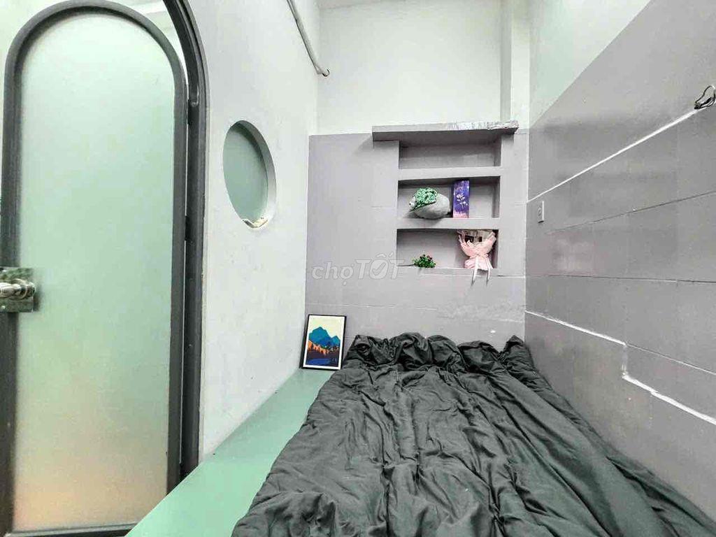Căn Hộ 1PN tách Bếp Nội thất đầy Đủ , đối công viên Lê Thị Riêng Q10