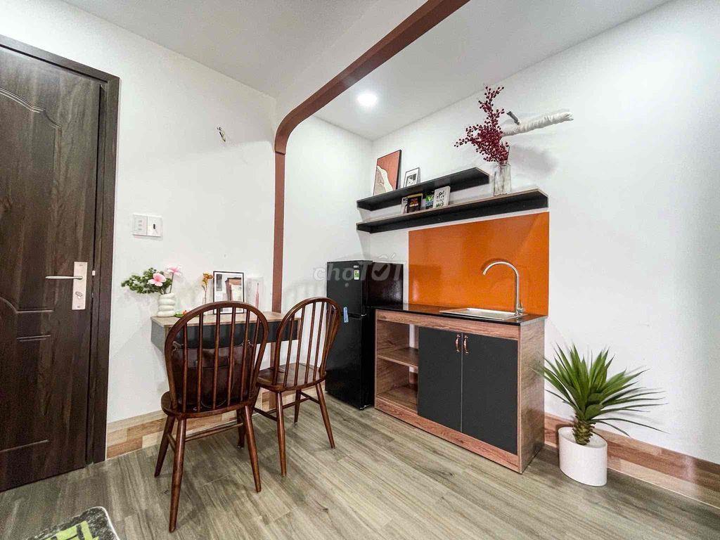 Căn Hộ 1Pn Full tiện Nghi Ngay Công Viên Lê Thị Riêng q10