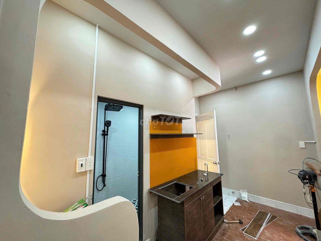 CHính Chủ khaiitruongw 1PN tách Bếp mới 100%