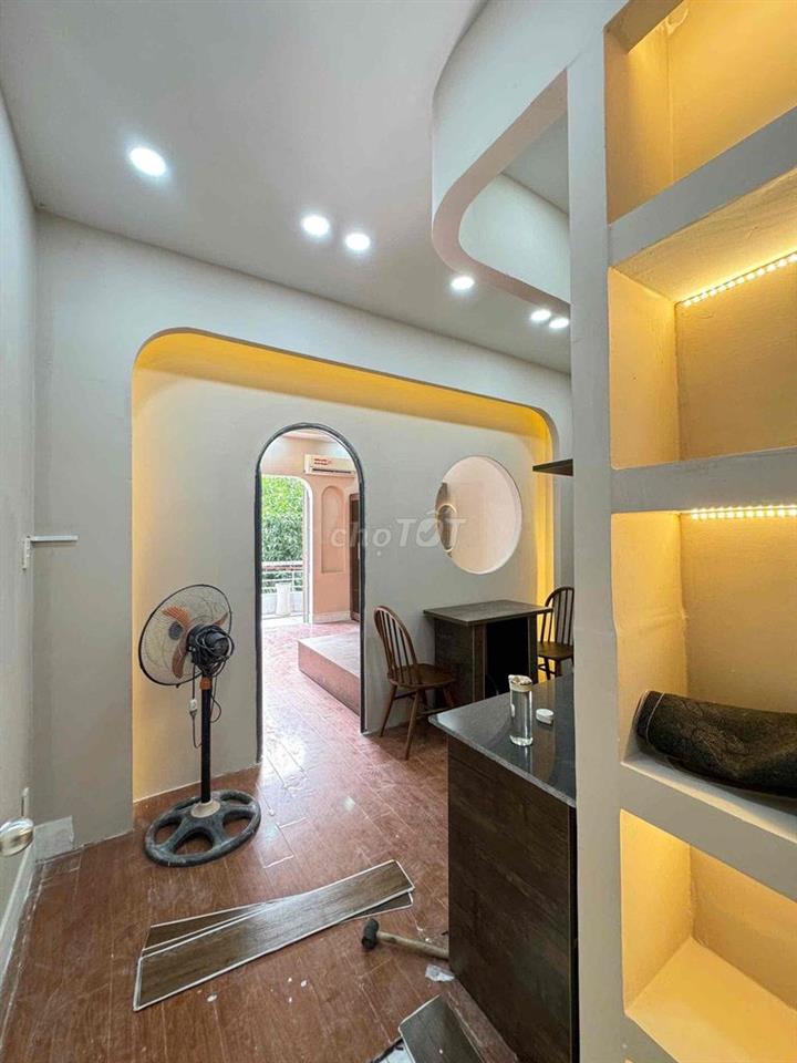 CHính Chủ khaiitruongw 1PN tách Bếp mới 100%