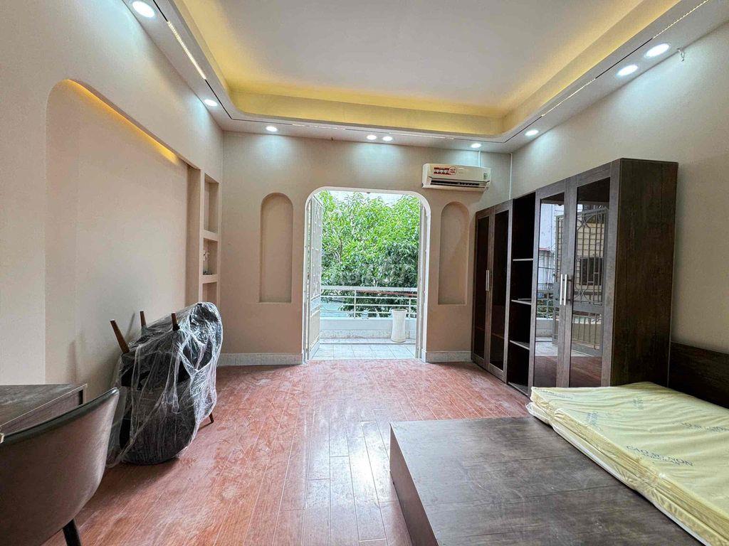 CHính Chủ khaiitruongw 1PN tách Bếp mới 100%