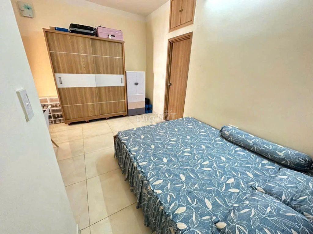 Chung cư Đặng Văn Ngữ, PN: 2p ngủ, full NT, 65m2, 11tr/th