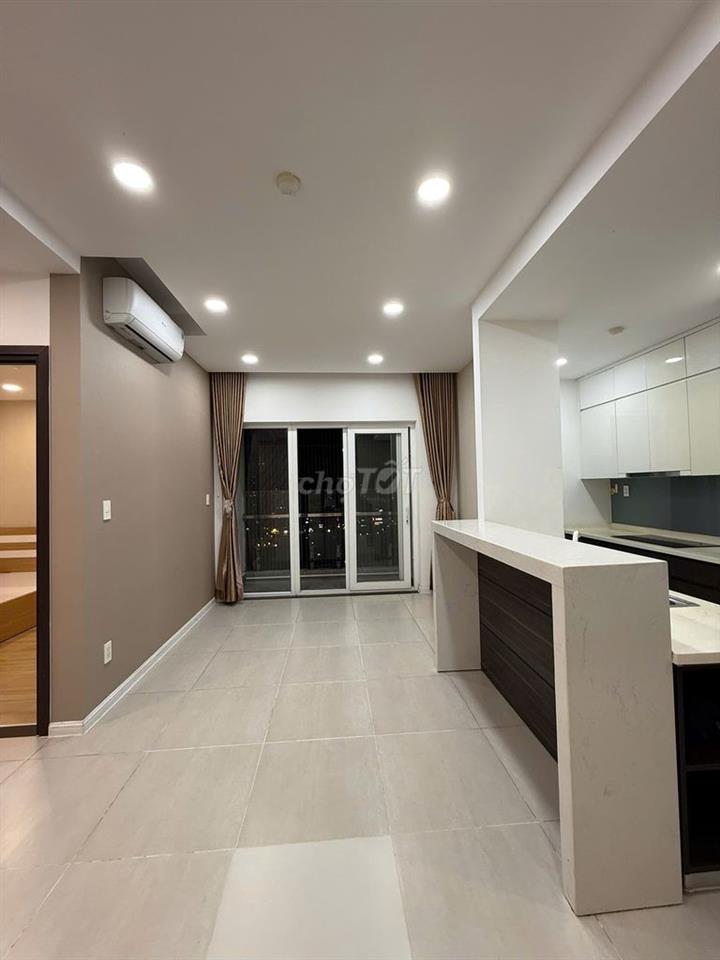 Xi Grand Court Quận 10 - 70m² 2PN 2WC tầng cao view đẹp,NTCC ,giá 14tr