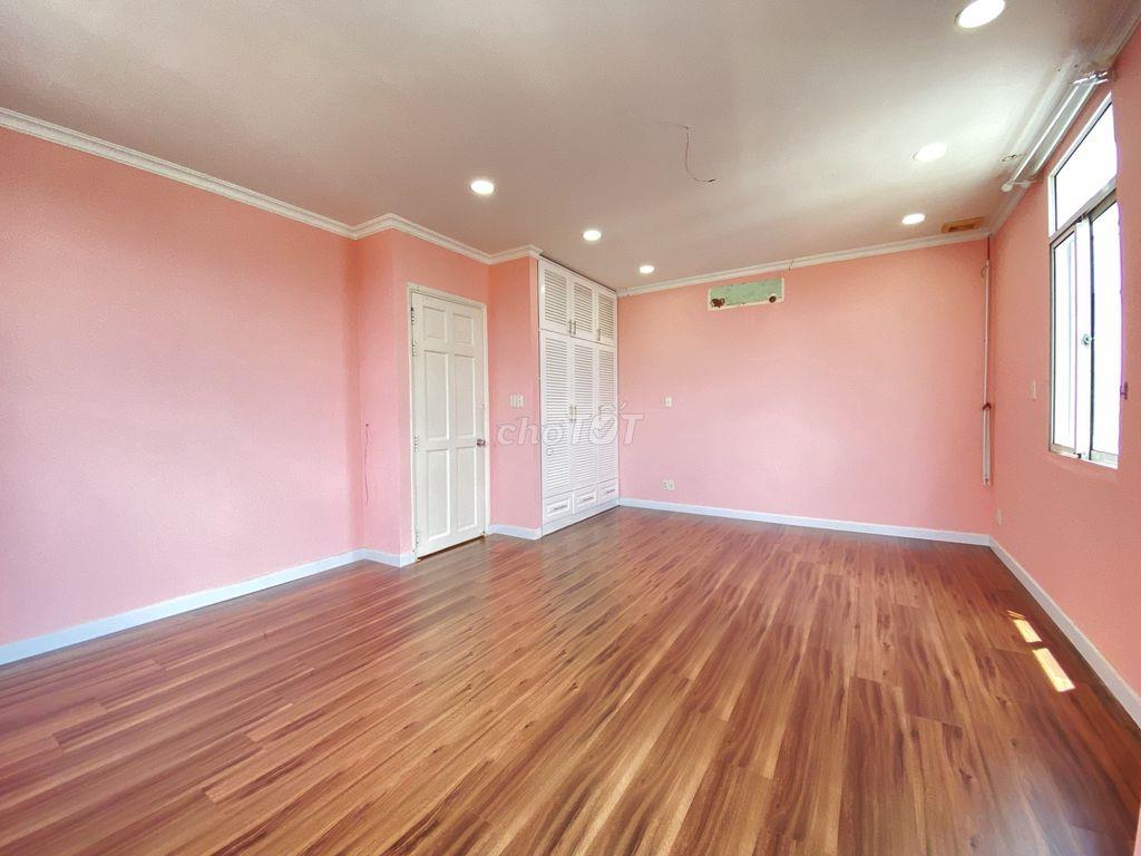 HIẾM CÓ KHÓ TÌM: CĂN HỘ LÕI TRUNG TÂM Q3 — 3PN RỘNG RÃI — GIÁ :15 TR