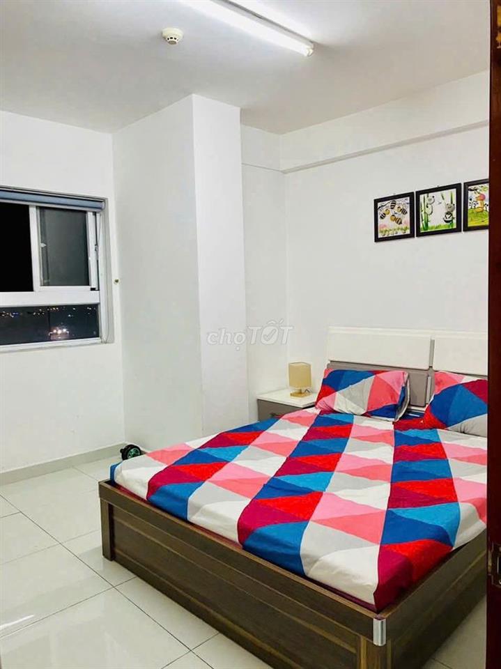 Chung cư Đặng Văn Ngữ, PN: 2p ngủ, có nội thất, 70m2, 12,5triệu