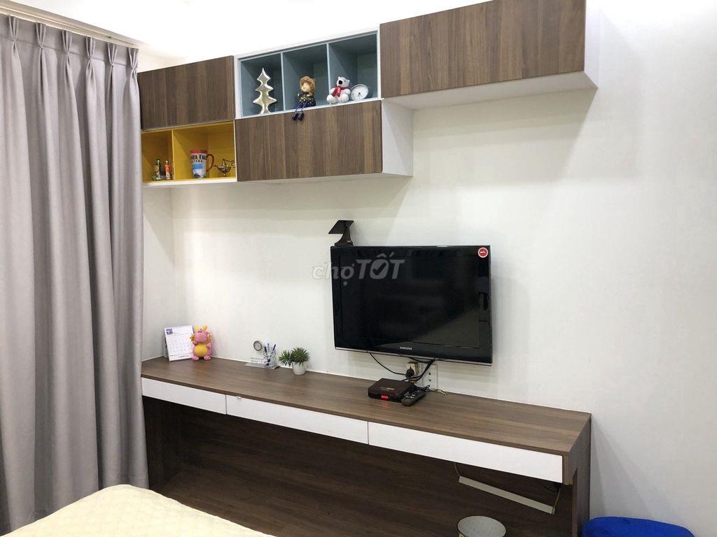 Chung cư  Orchard garden căn 2p ngủ, NTCC, giá 17tr/tháng