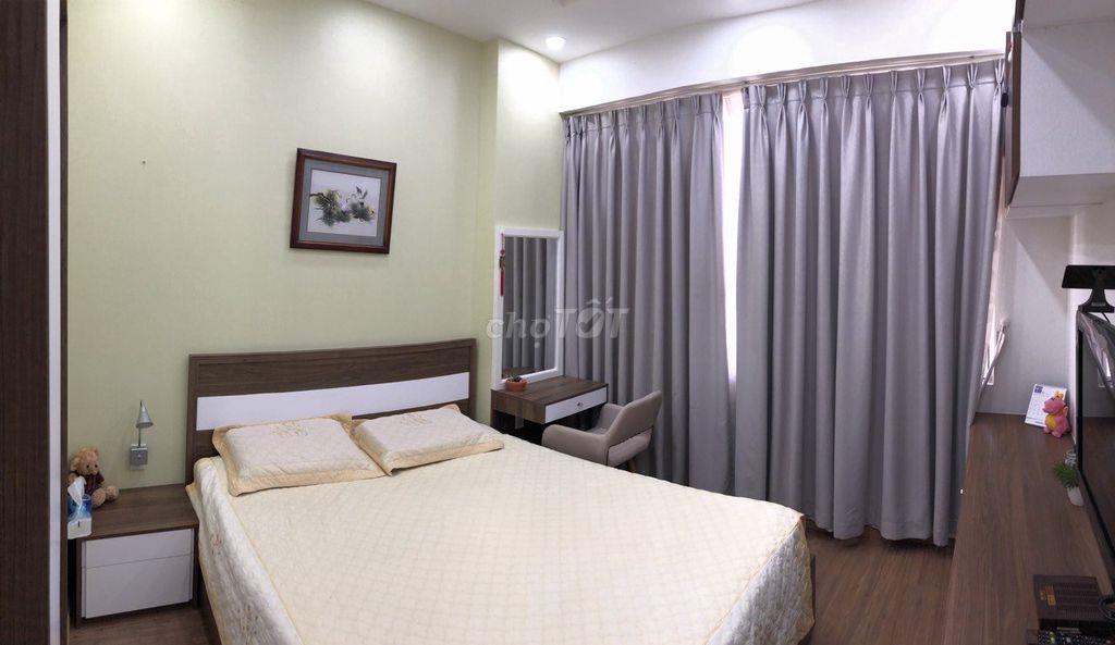 Chung cư  Orchard garden căn 2p ngủ, NTCC, giá 17tr/tháng