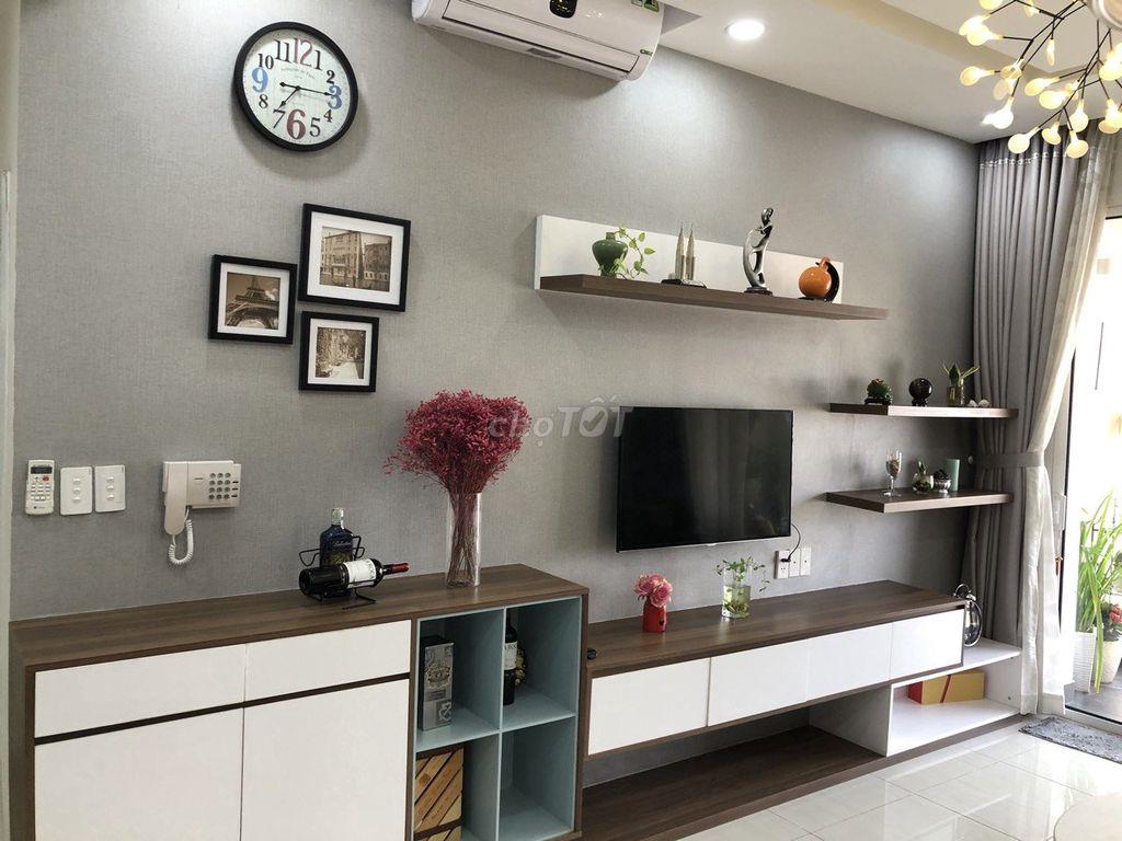 Chung cư  Orchard garden căn 2p ngủ, NTCC, giá 17tr/tháng