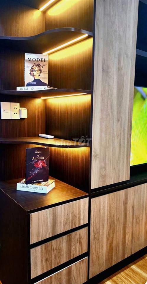bán nhà Phú nhuận hẻm lớn  đường Nguyễn trọng tuyển
