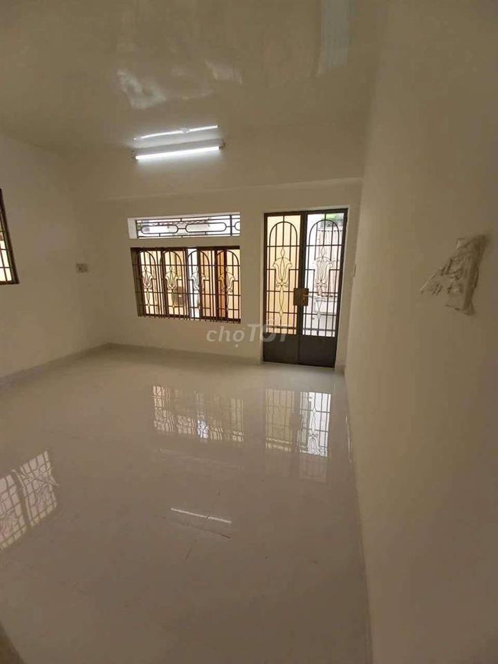 BÁN NHÀ QUẬN 6 SỔ HỒNG RIÊNG