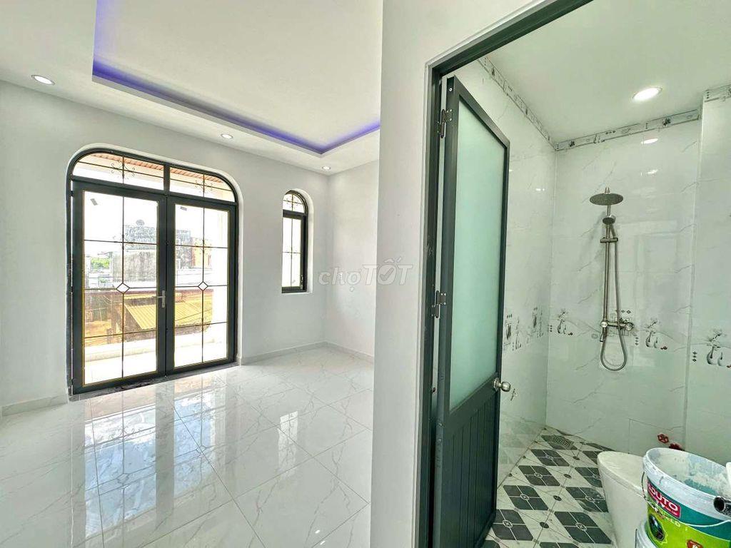 BÁN GẤP NHÀ ĐẸP