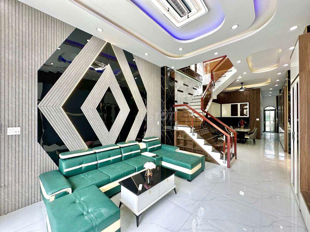 BÁN GẤP NHÀ ĐẸP