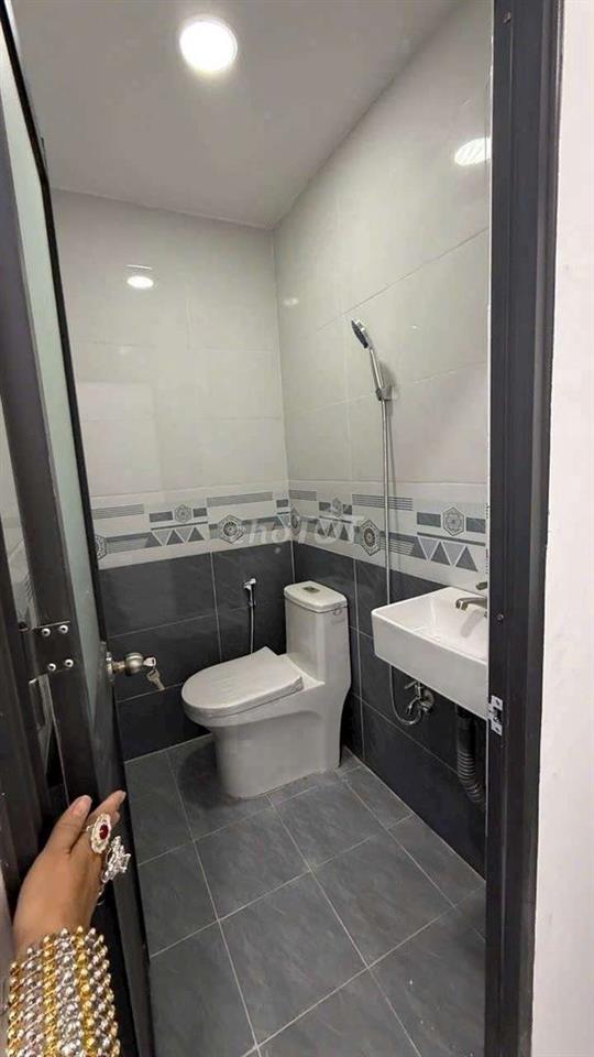 BÁN NHÀ QUẬN 6 BÀ HOM