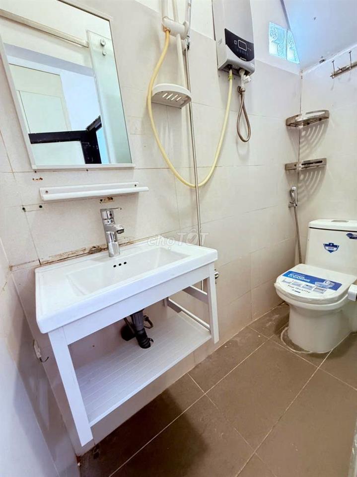 Bán nhà 4 tầng trung tâm Phú Nhuận