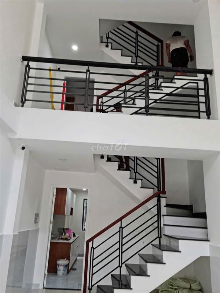Bán Gấp Nhà MTKD Phú Nhuận, 40m2, 6PN/7WC, 5 tầng, HĐT Thuê 30tr